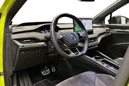 vihreä Skoda Enyaq 2022 kuva 6.