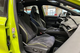 vihreä Skoda Enyaq 2022 kuva 12.