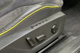 vihreä Skoda Enyaq 2022 kuva 13.