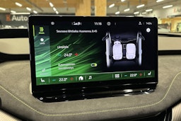 vihreä Skoda Enyaq 2022 kuva 22.