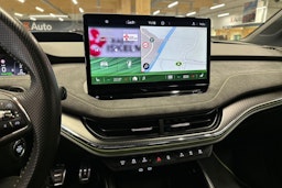 vihreä Skoda Enyaq 2022 kuva 25.