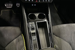 vihreä Skoda Enyaq 2022 kuva 26.