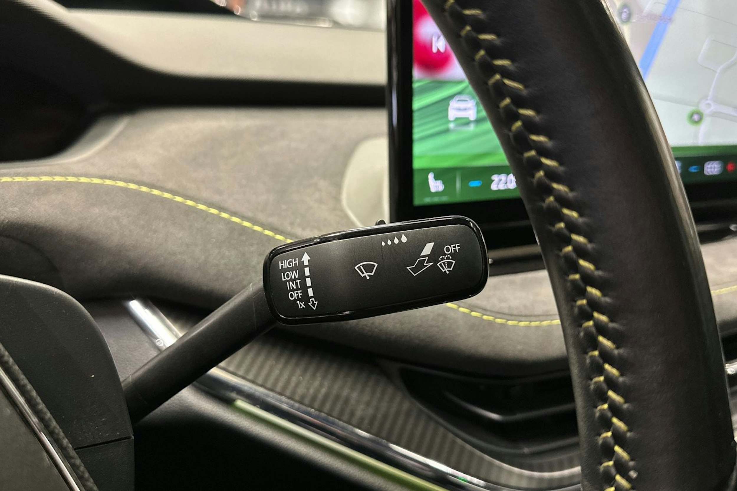 vihreä Skoda Enyaq 2022 kuva 29.