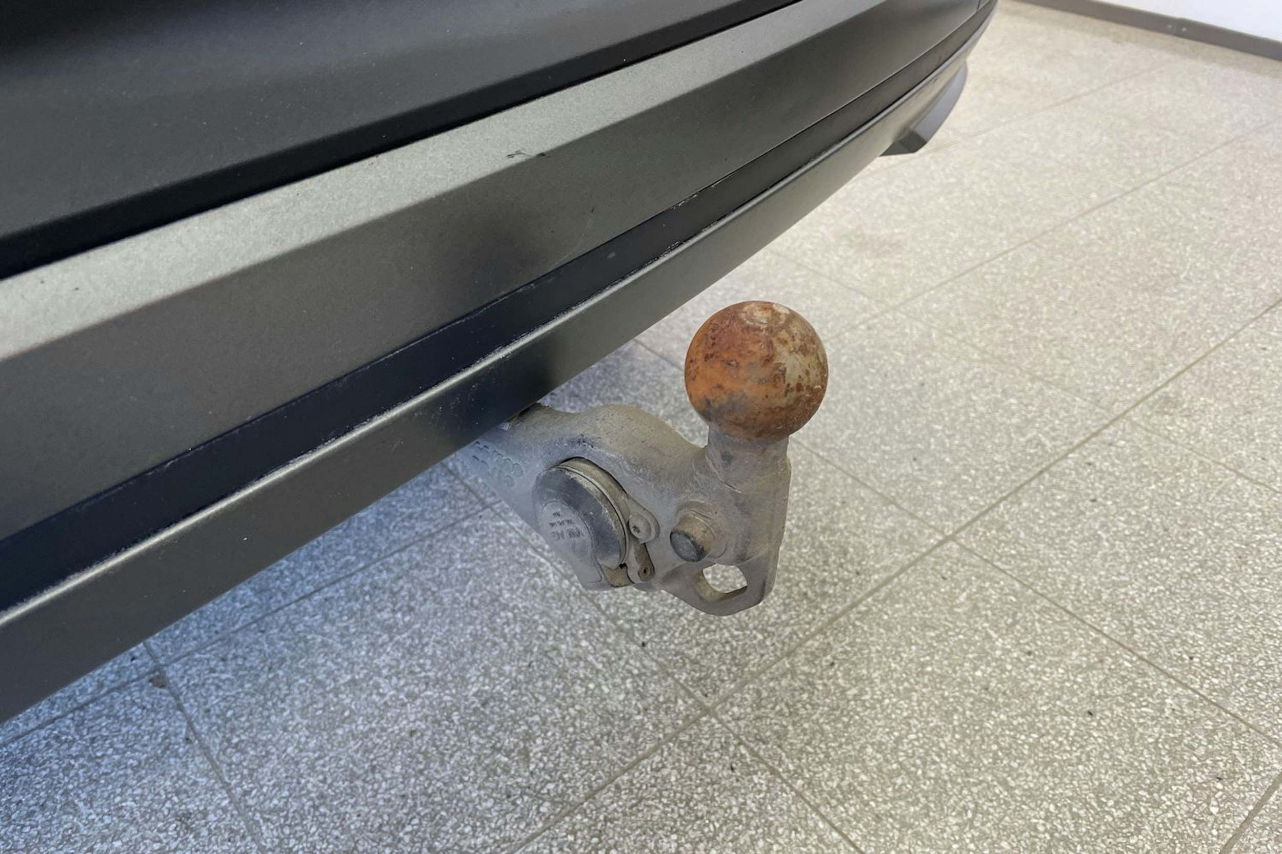 Musta Skoda Enyaq 2022 kuva 22.