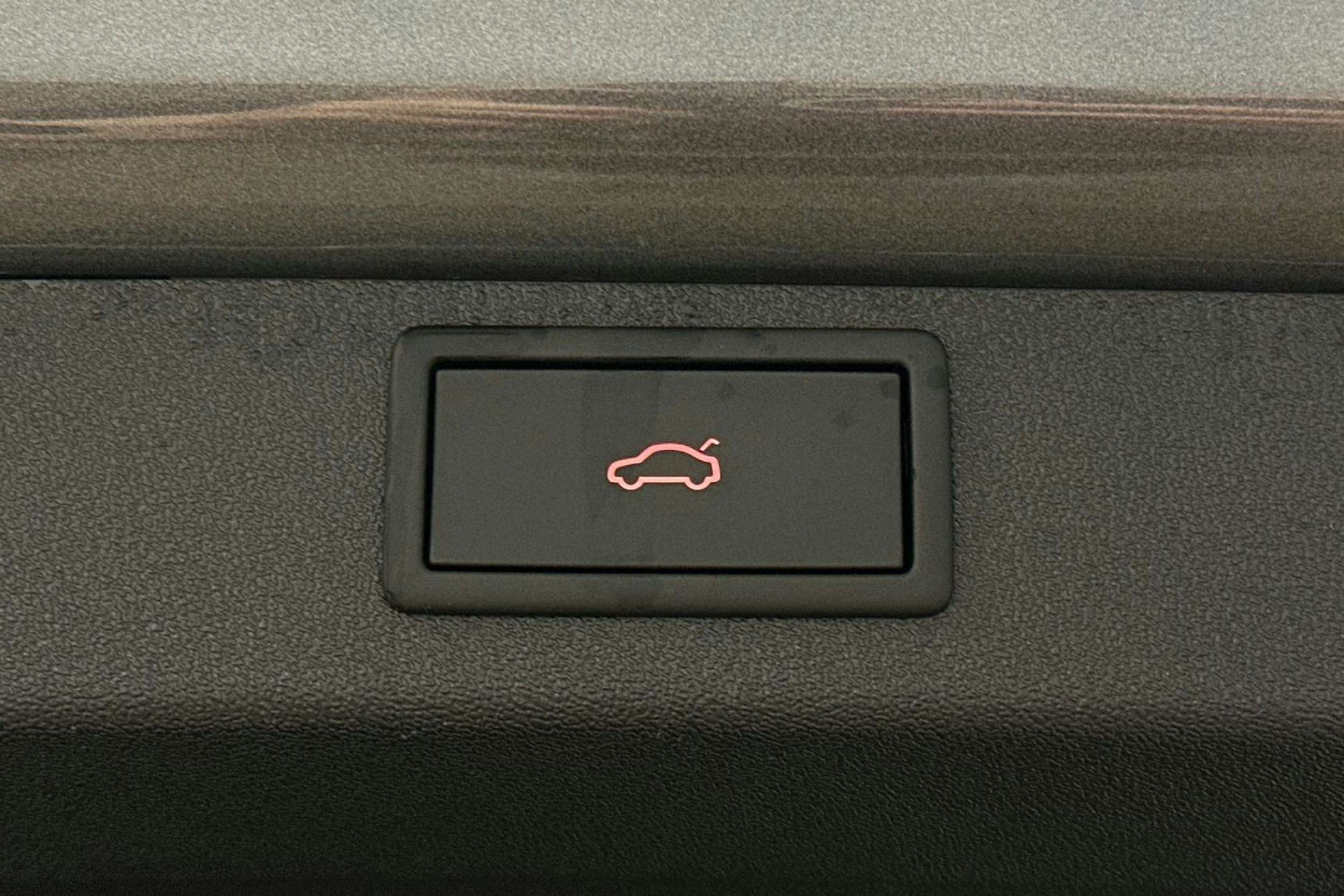 harmaa Skoda Enyaq 2022 kuva 12.