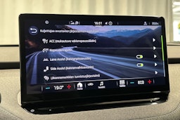 harmaa Skoda Enyaq 2022 kuva 22.