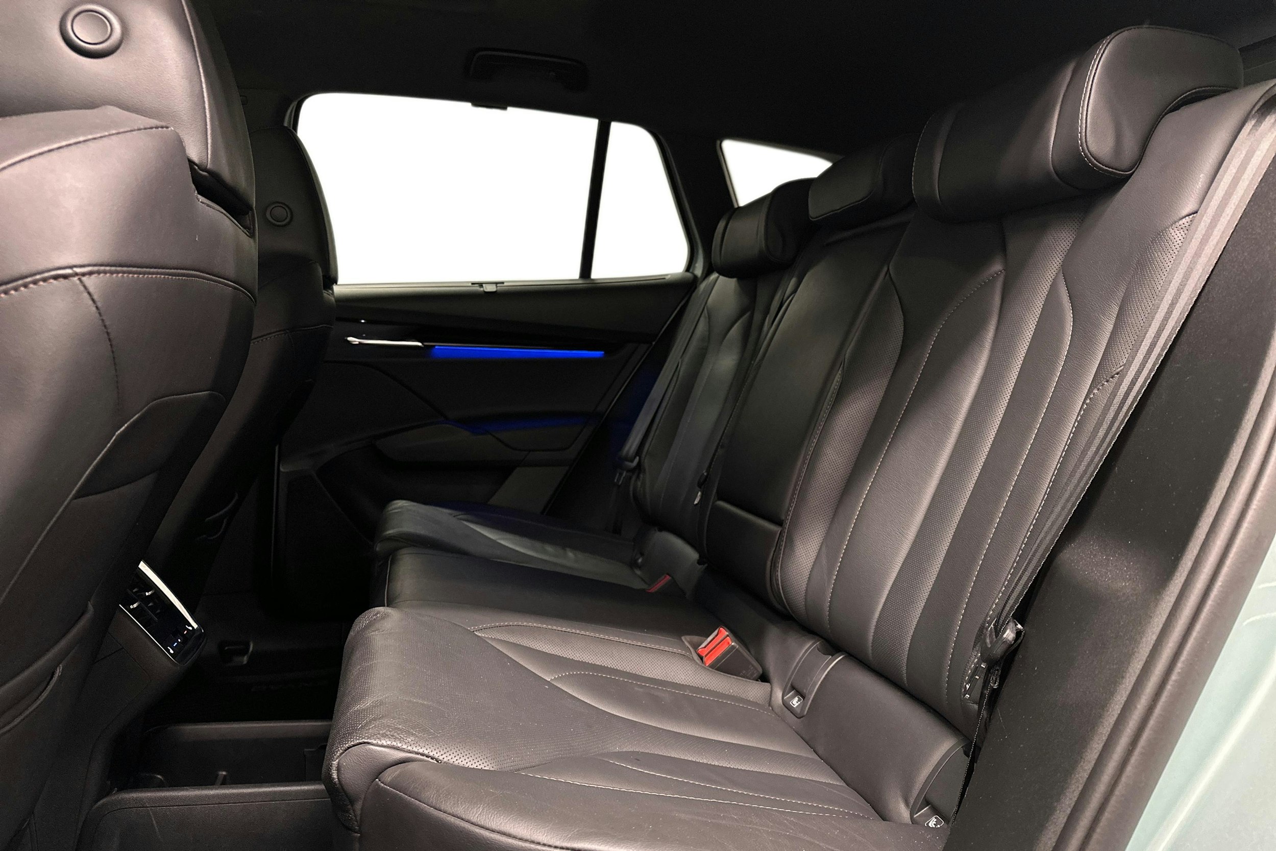 hopea Skoda Enyaq 2022 kuva 10.