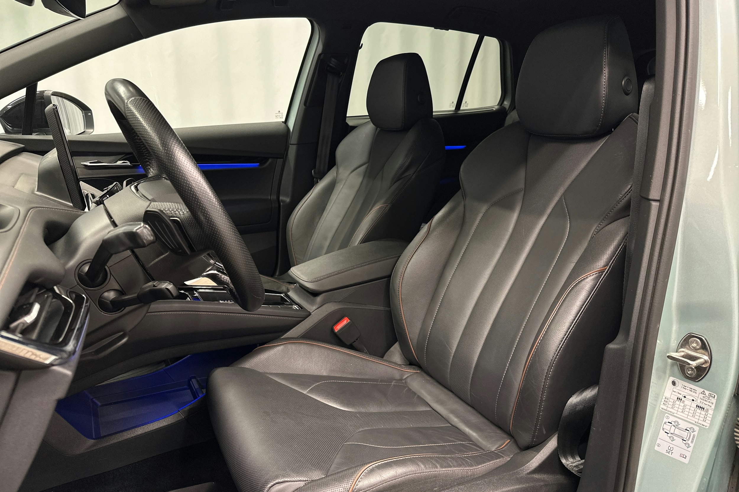 hopea Skoda Enyaq 2022 kuva 18.