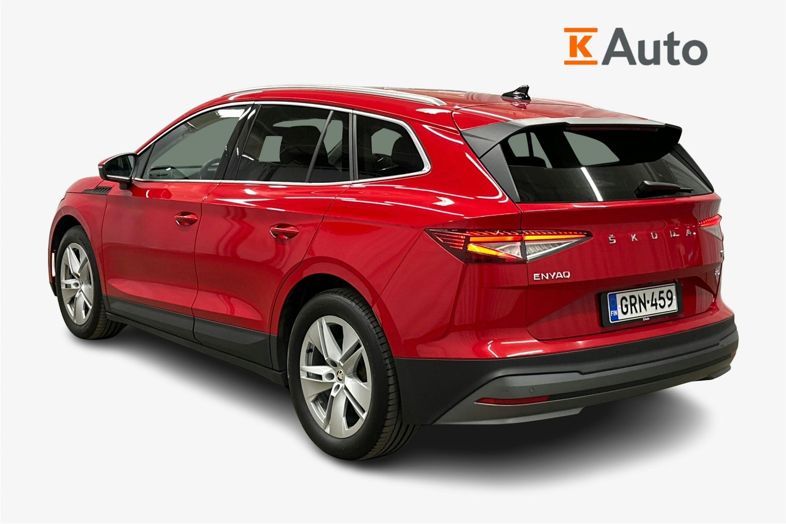 punainen Skoda Enyaq 2022 kuva 2.