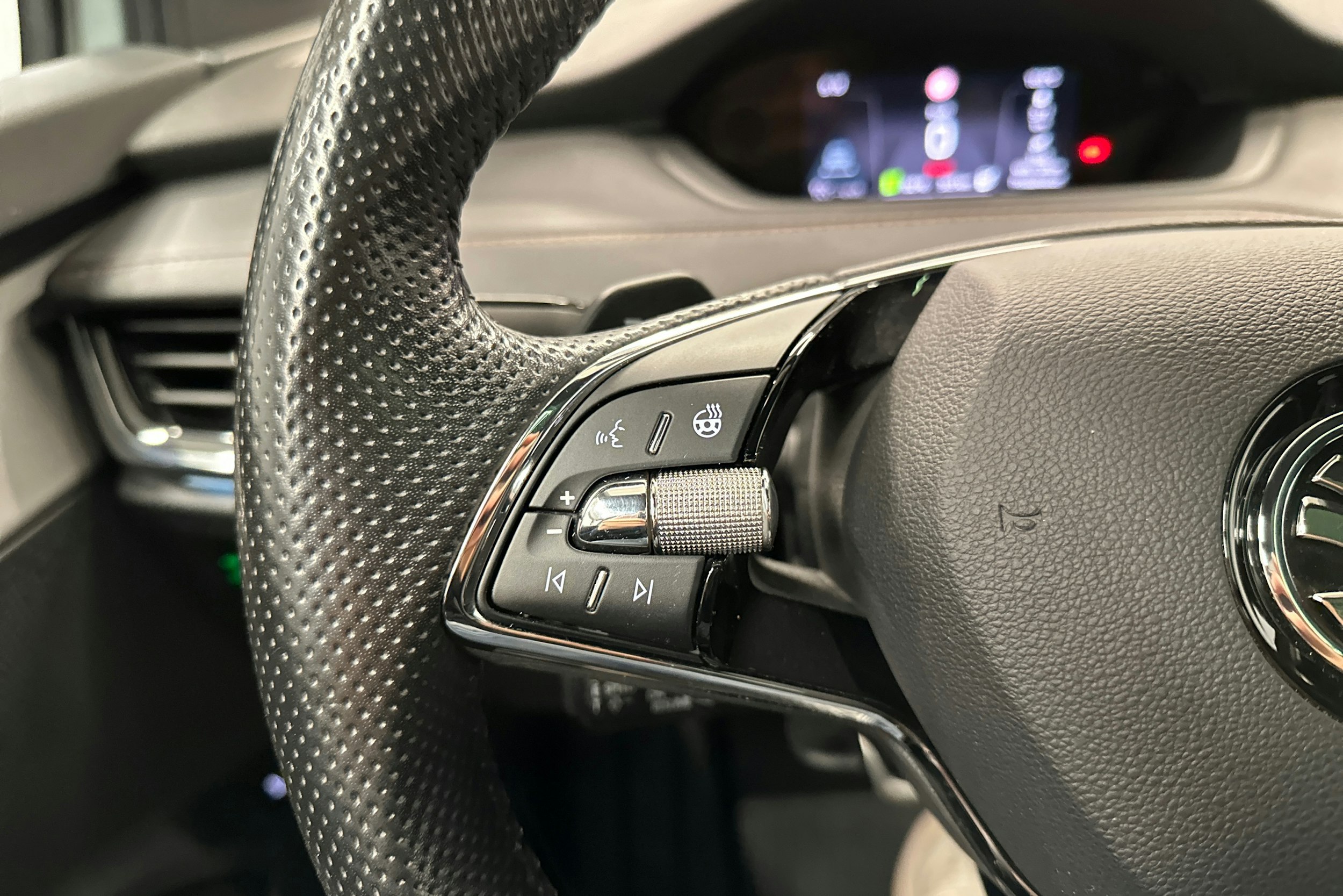 hopea Skoda Enyaq 2022 kuva 14.