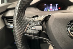 hopea Skoda Enyaq 2022 kuva 14.