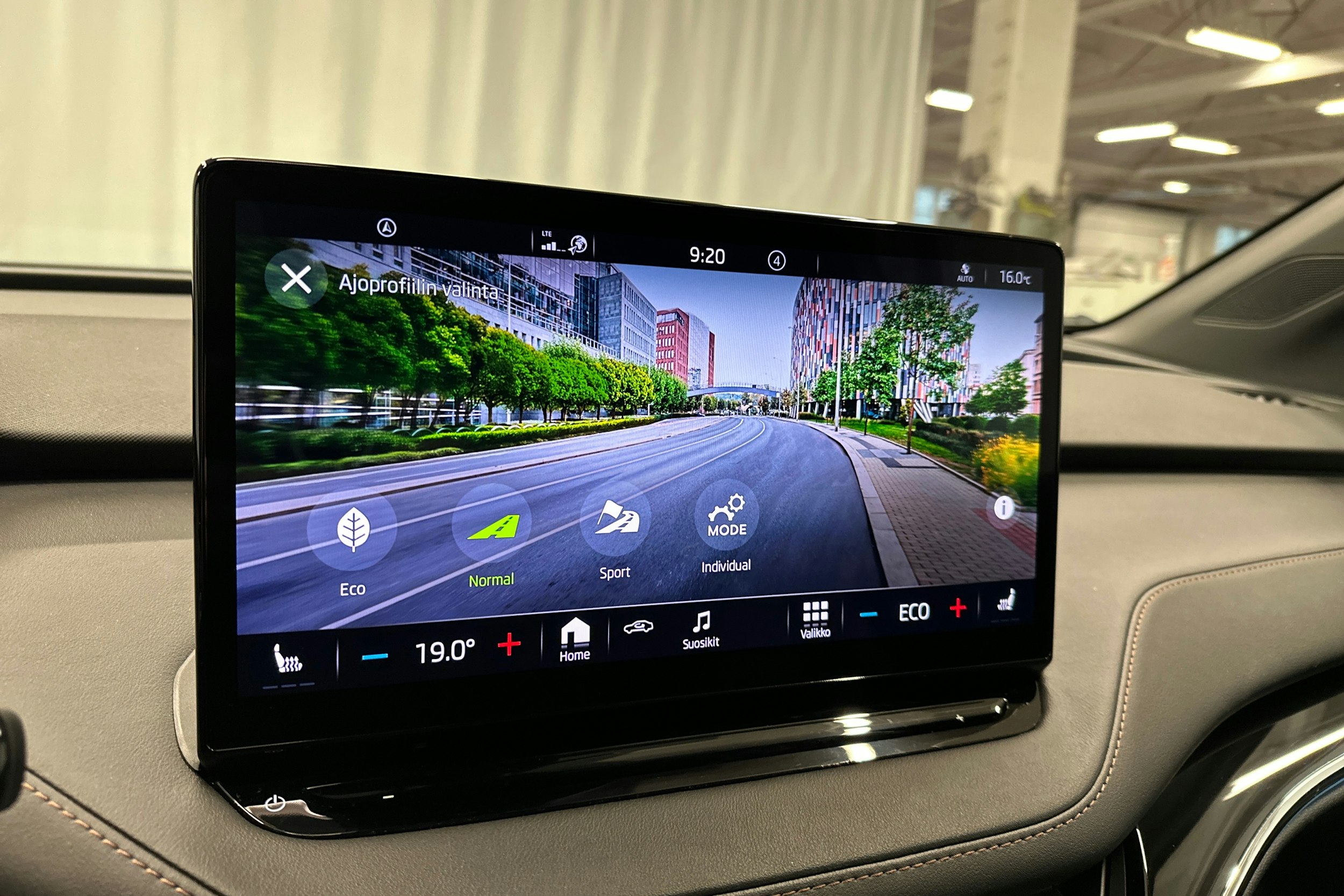 hopea Skoda Enyaq 2022 kuva 20.