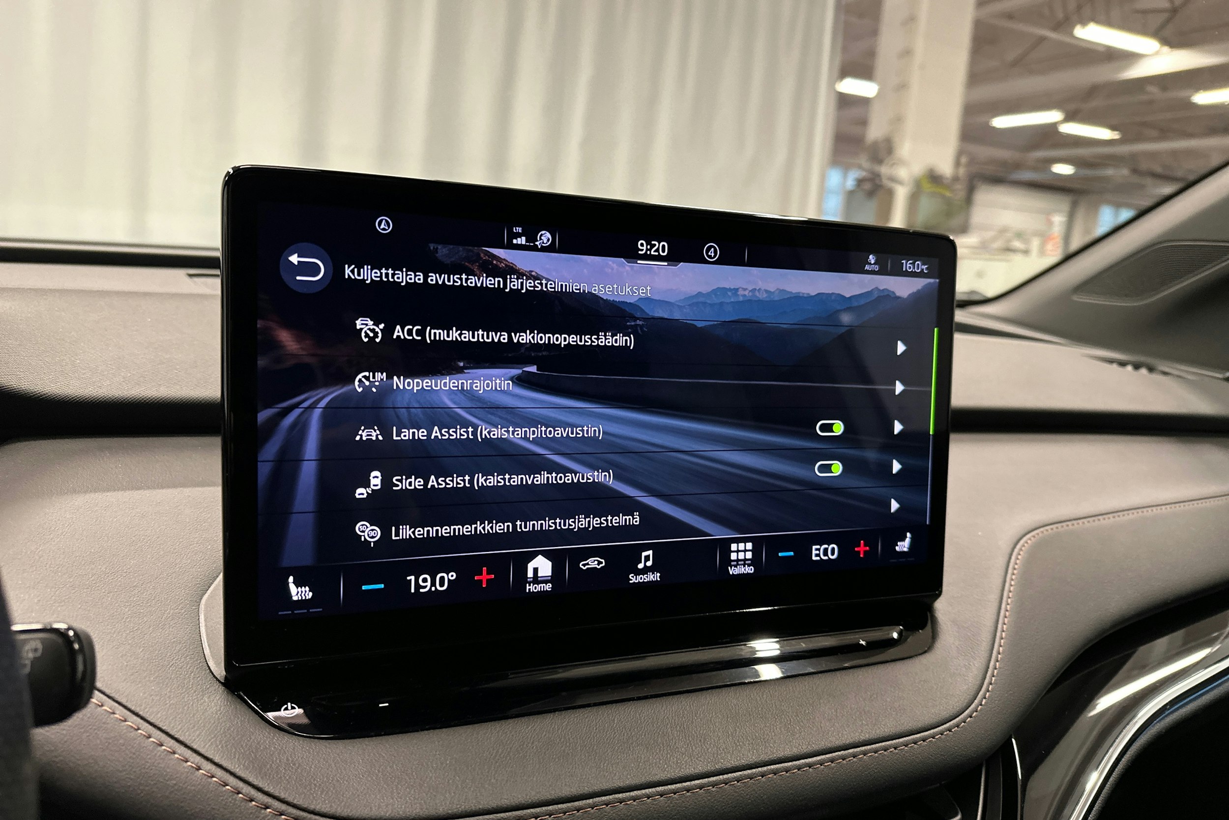 hopea Skoda Enyaq 2022 kuva 22.