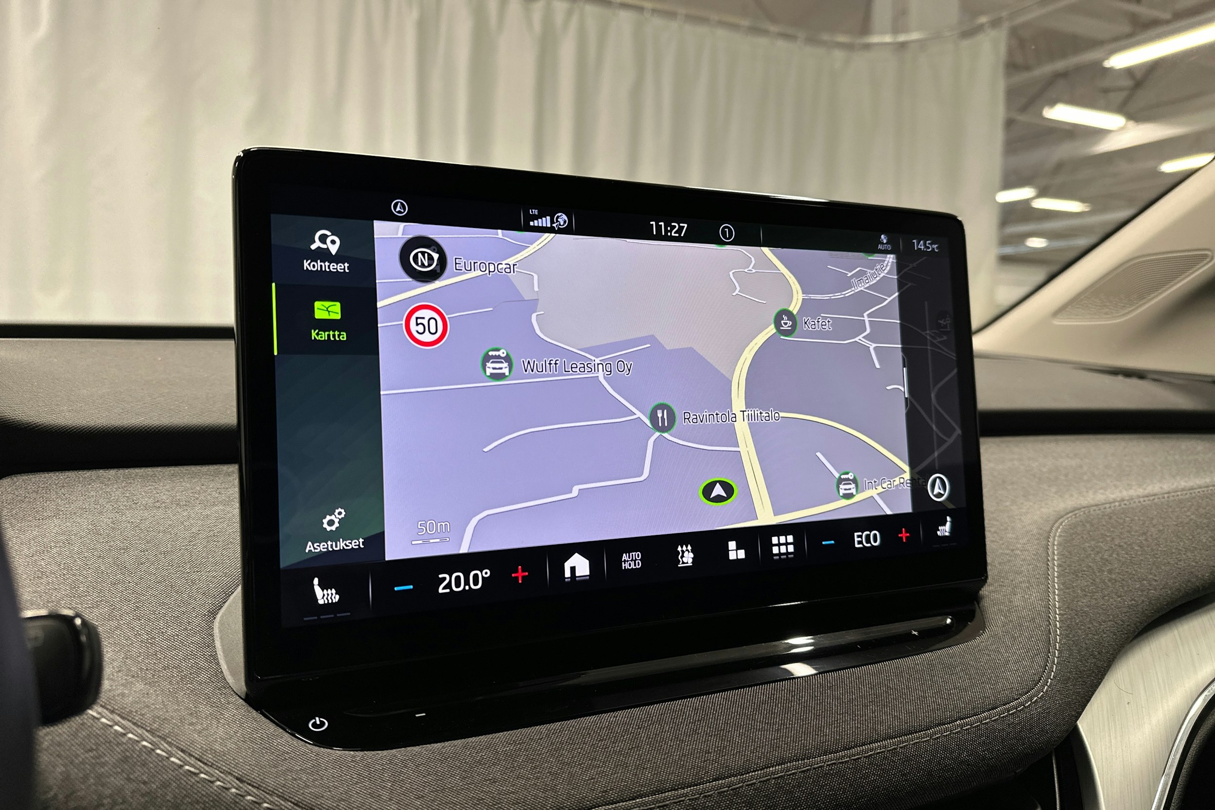 harmaa Skoda Enyaq 2022 kuva 17.