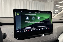 harmaa Skoda Enyaq 2022 kuva 19.