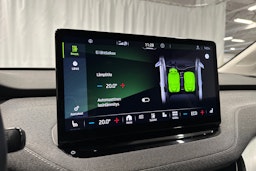 harmaa Skoda Enyaq 2022 kuva 21.