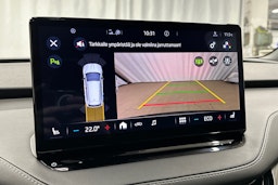 musta Skoda Enyaq 2022 kuva 29.