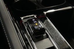 musta Skoda Enyaq 2022 kuva 31.