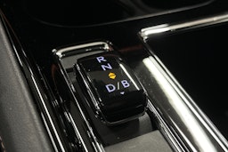 musta Skoda Enyaq 2022 kuva 36.