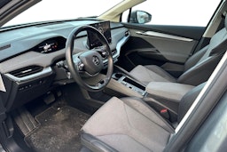 harmaa Skoda Enyaq 2022 kuva 3.