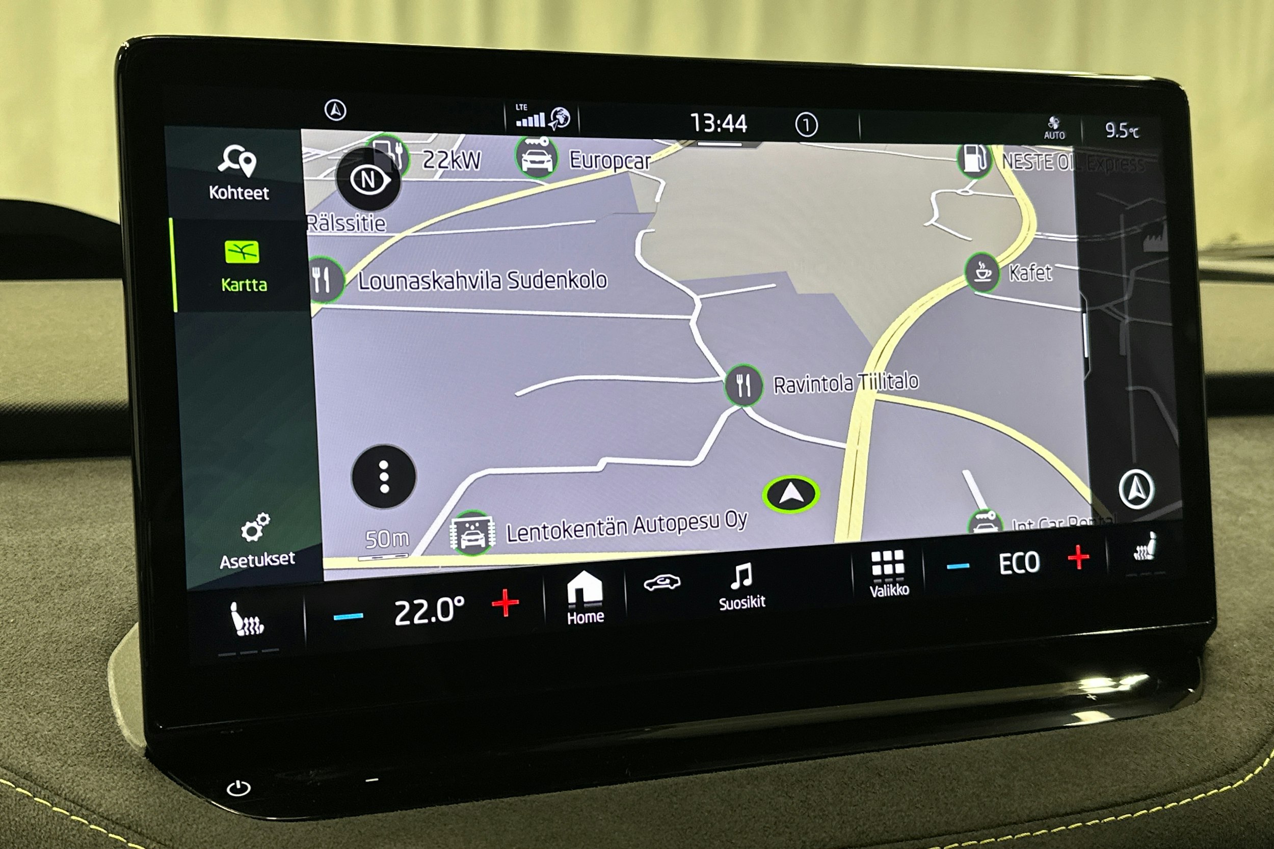 vihreä Skoda Enyaq 2022 kuva 26.