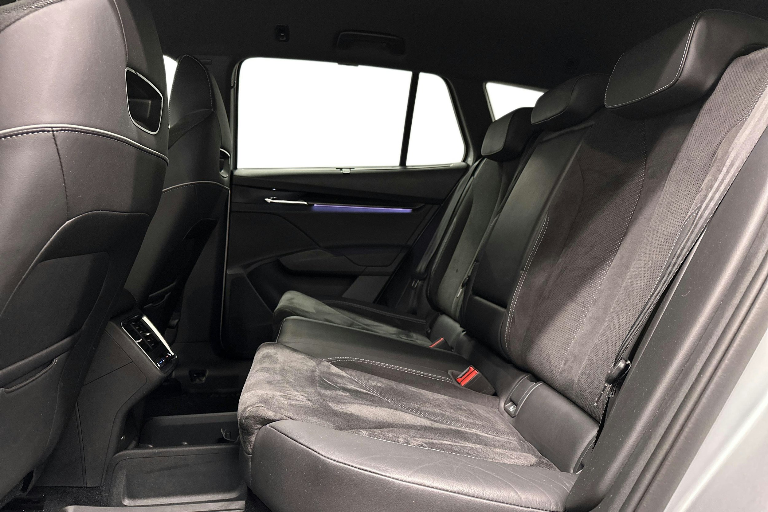 hopea Skoda Enyaq 2022 kuva 10.