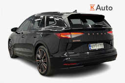 musta Skoda Enyaq 2022 kuva 2.