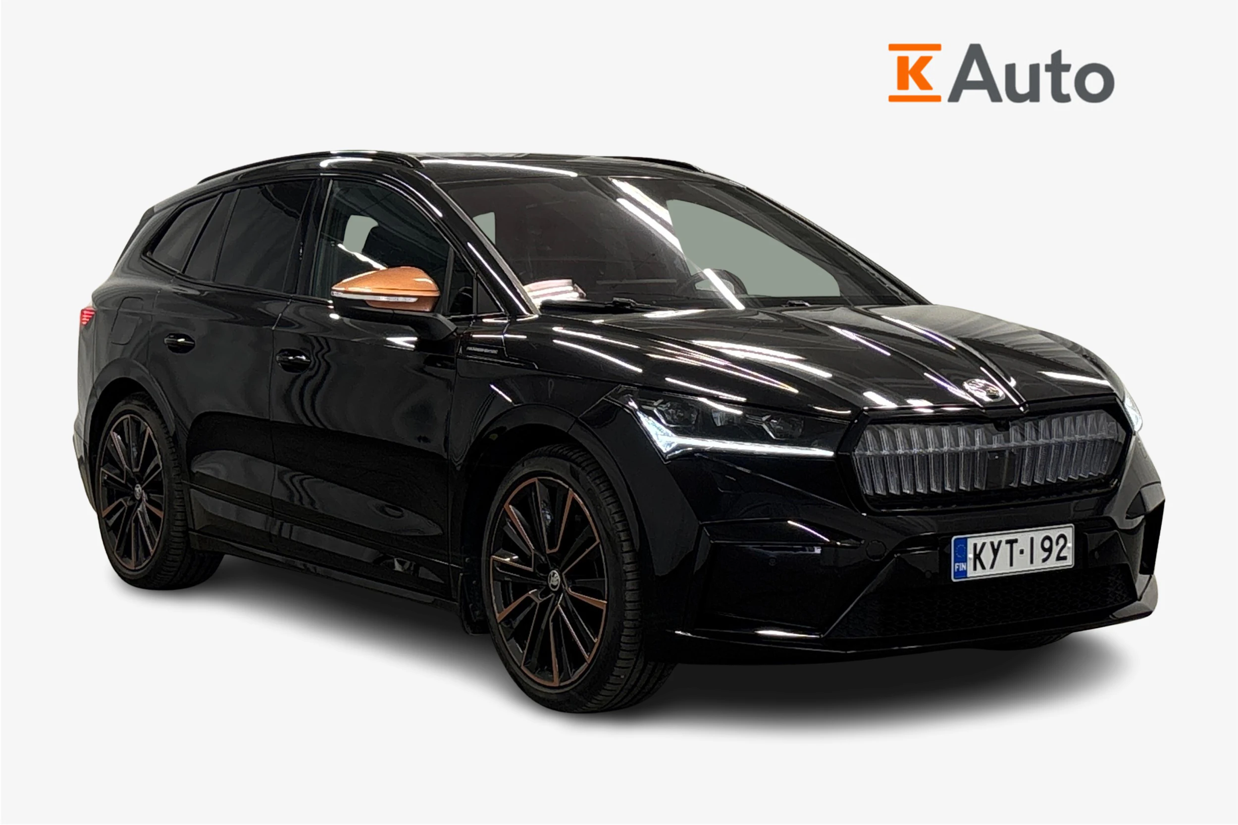 musta Skoda Enyaq 2022 kuva 1.
