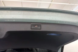harmaa Skoda Enyaq 2022 kuva 25.