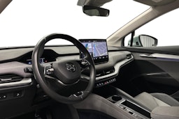 vihreä Skoda Enyaq 2022 kuva 7.