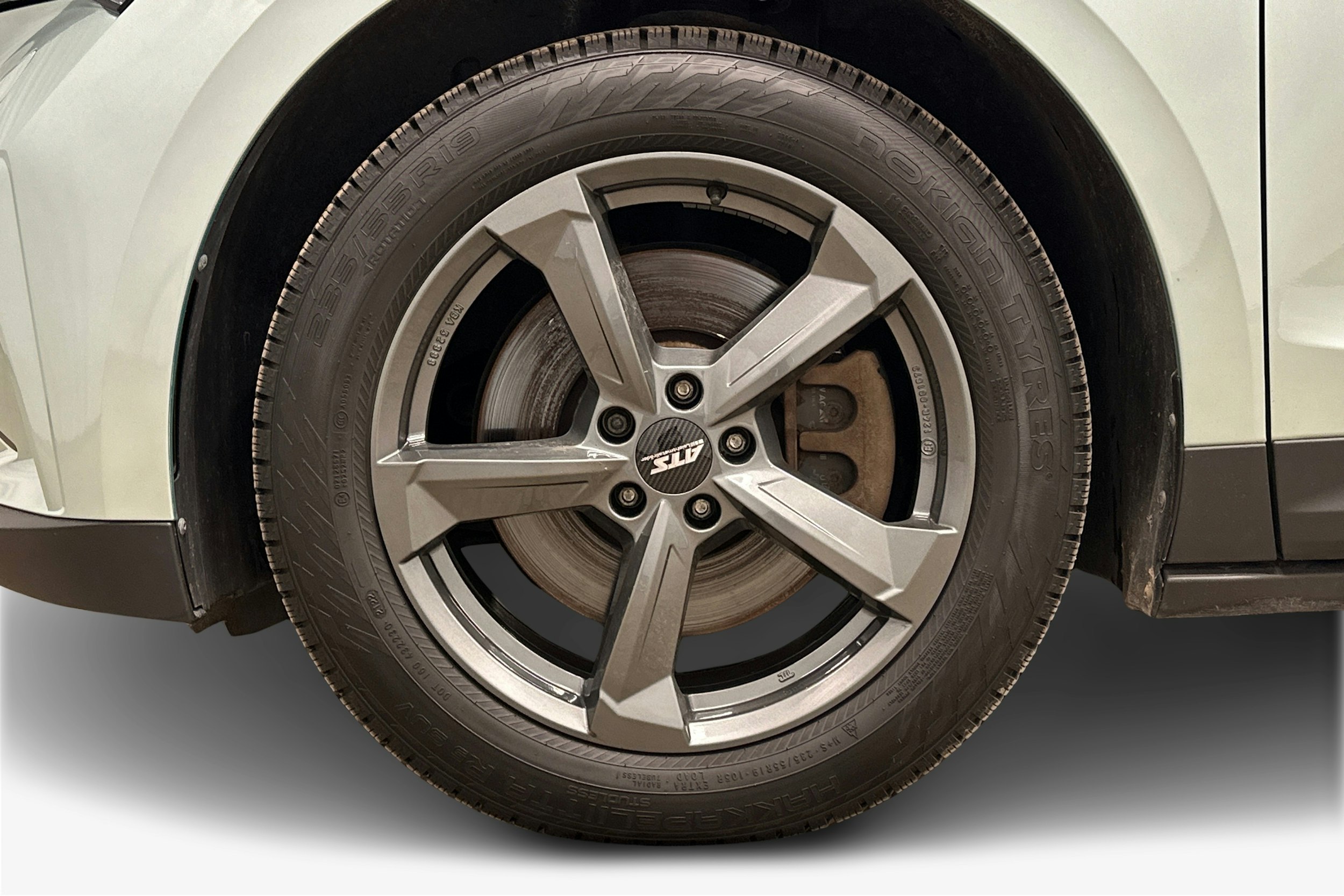 vihreä Skoda Enyaq 2022 kuva 11.