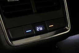 vihreä Skoda Enyaq 2022 kuva 16.