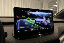 sininen Skoda Enyaq 2022 kuva 19.