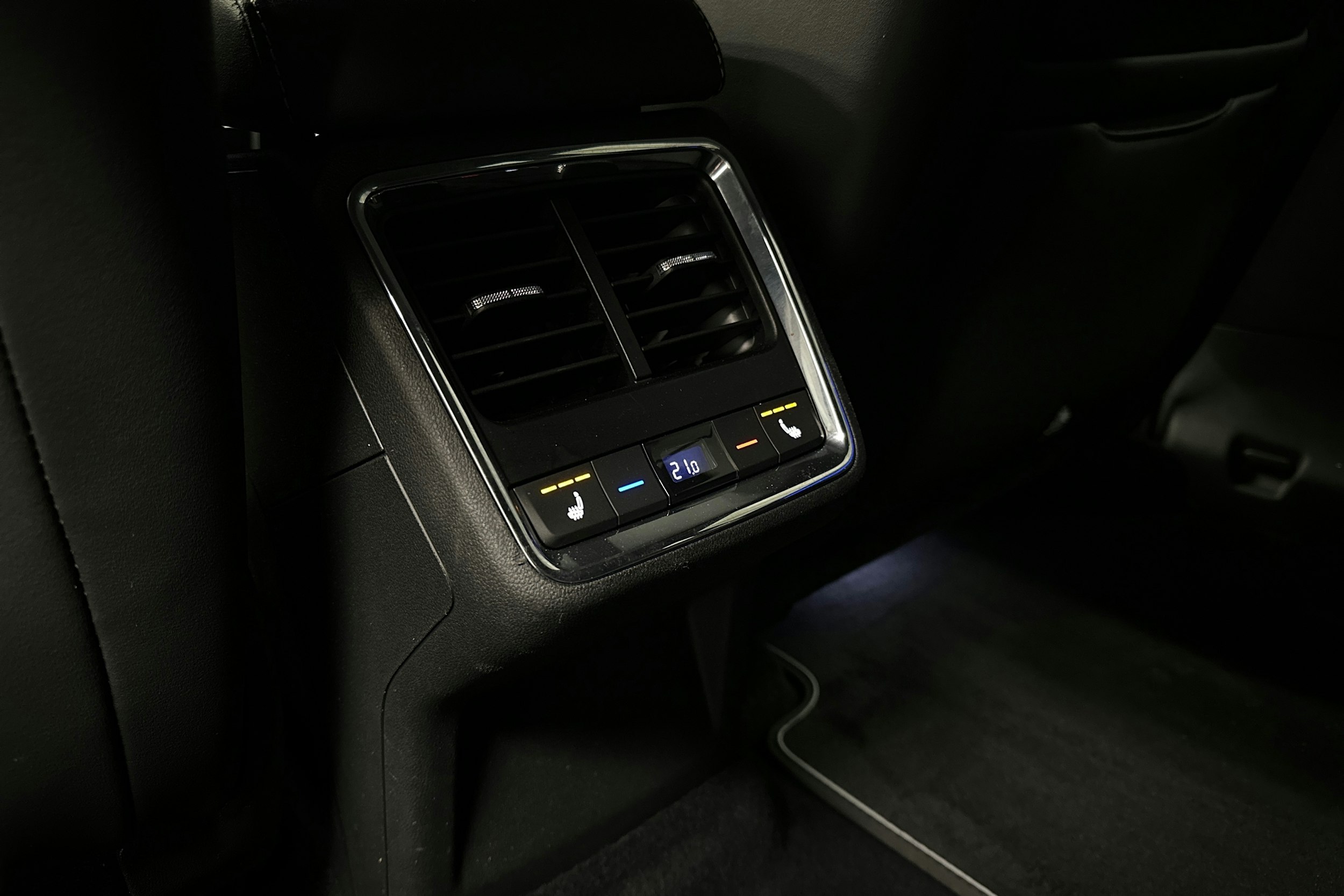 sininen Skoda Enyaq 2022 kuva 27.