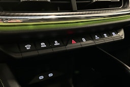 harmaa Skoda Enyaq 2022 kuva 32.