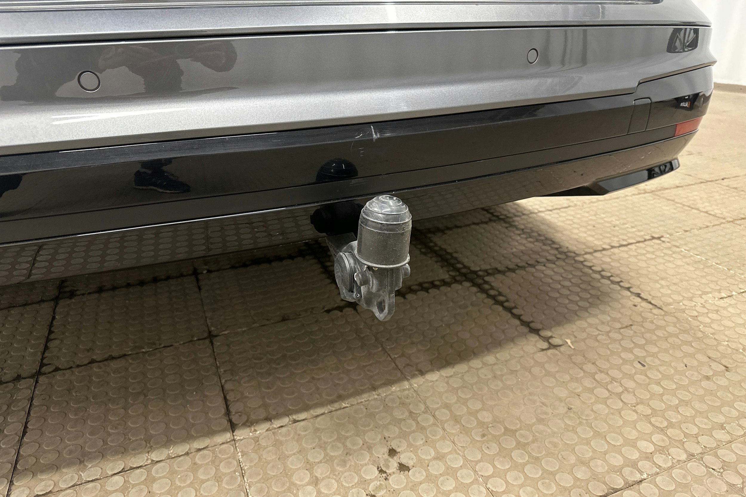 harmaa Skoda Enyaq 2022 kuva 30.