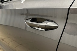 harmaa Skoda Enyaq 2022 kuva 32.