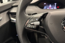 harmaa Skoda Enyaq 2022 kuva 14.