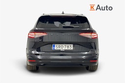 musta Skoda Enyaq 2022 kuva 3.