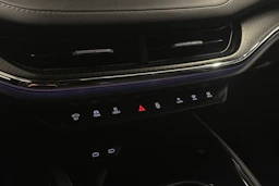 valkoinen Skoda Enyaq 2023 kuva 25.