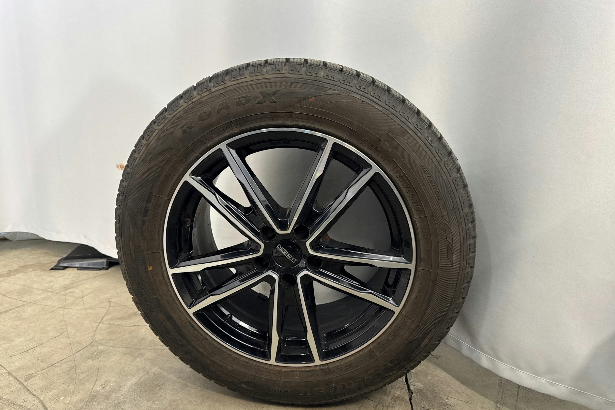 sininen Skoda Enyaq 2022 kuva 22.