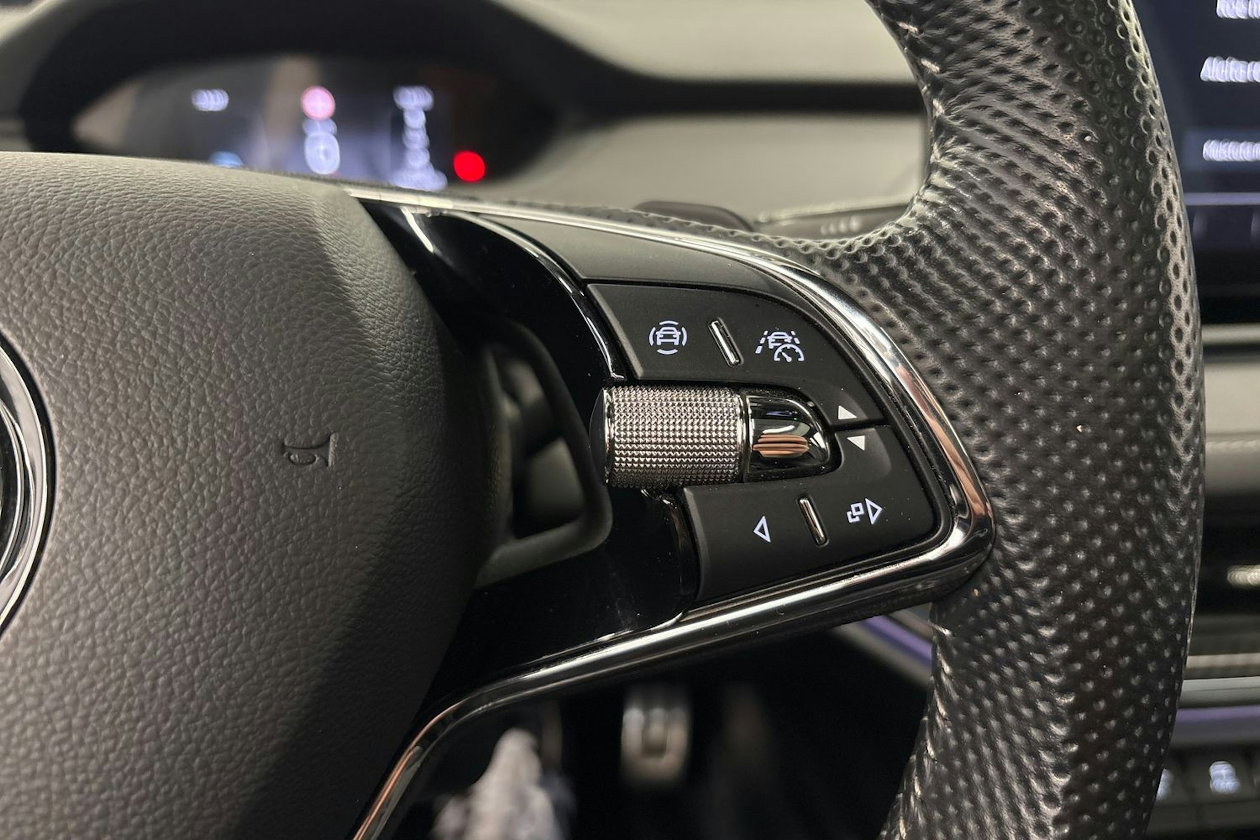 hopea Skoda Enyaq 2022 kuva 24.