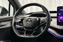 hopea Skoda Enyaq 2022 kuva 18.