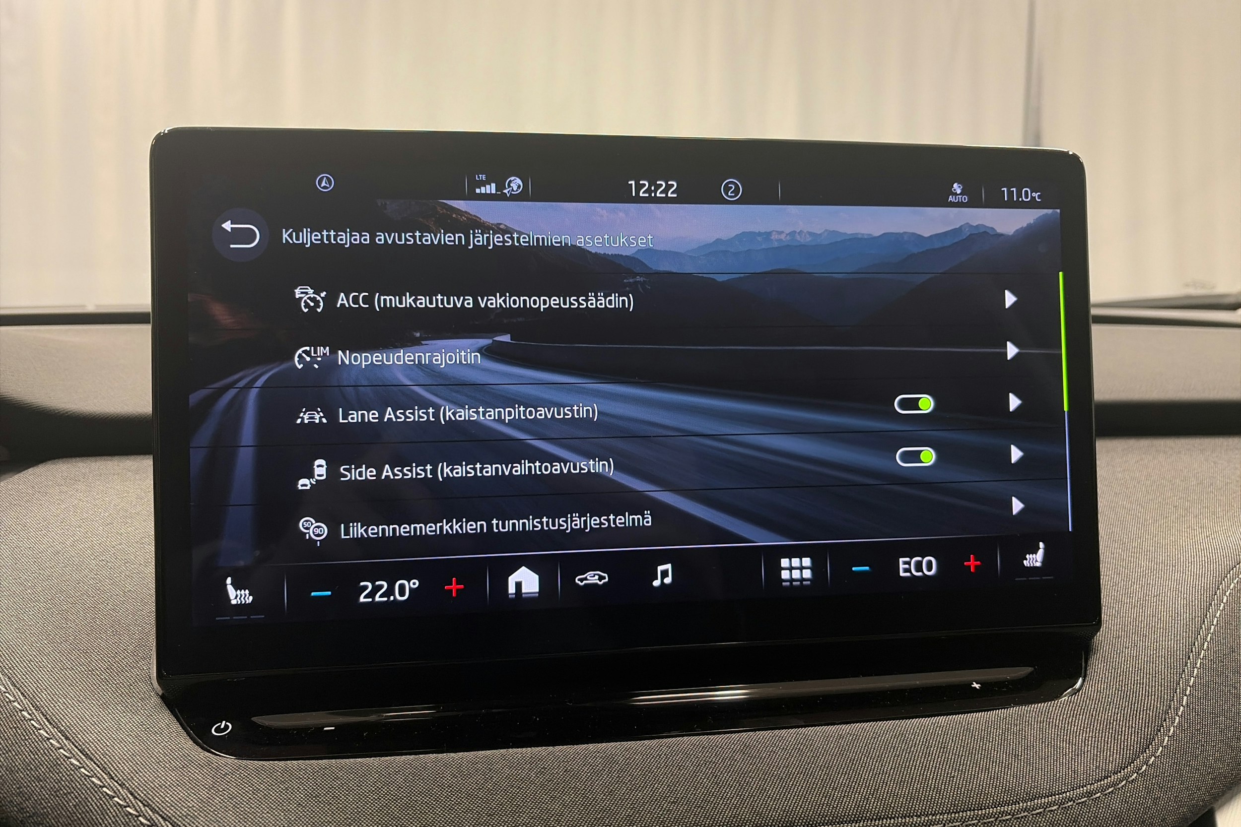 hopea Skoda Enyaq 2022 kuva 18.