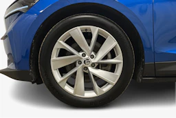 sininen Skoda Enyaq 2022 kuva 9.