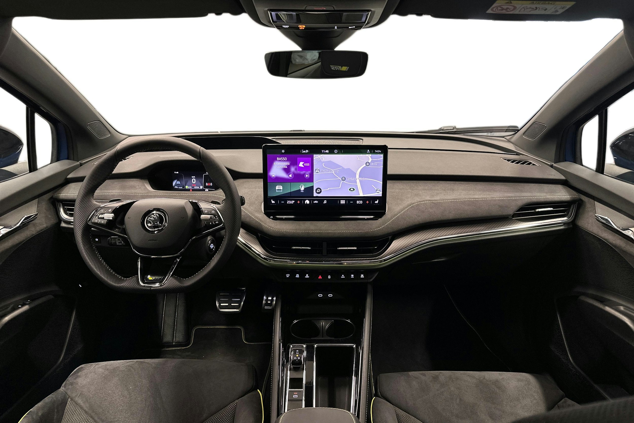 sininen Skoda Enyaq 2022 kuva 7.