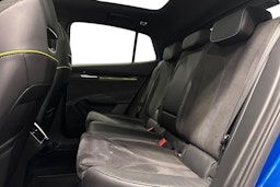 sininen Skoda Enyaq 2022 kuva 8.