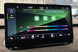 sininen Skoda Enyaq 2022 kuva 29.