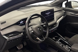 harmaa Skoda Enyaq 2022 kuva 7.
