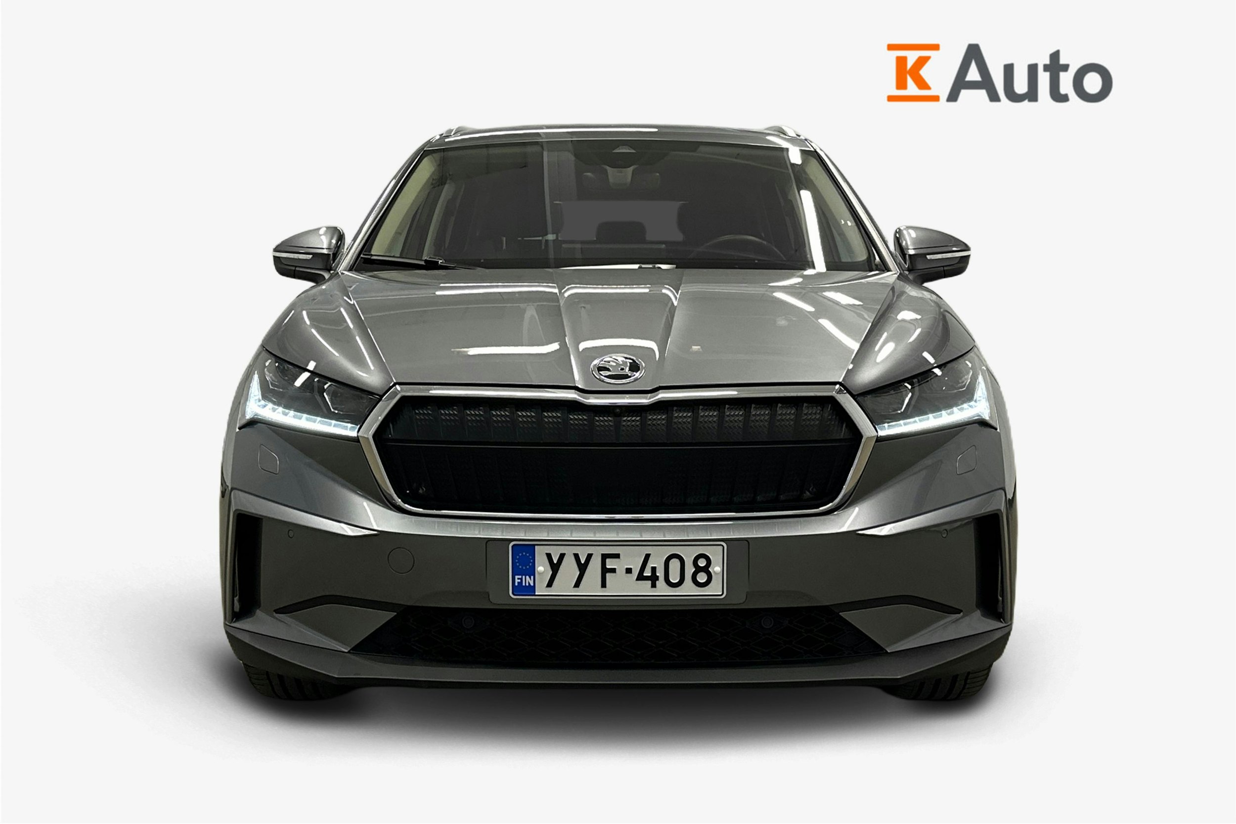 harmaa Skoda Enyaq 2022 kuva 5.